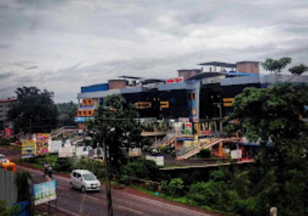 Hotel Jaltarang Kalmath Kankavali Exterior foto